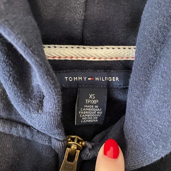 Tommy Hilfiger Cropped Sweater - Picture 2 of 3